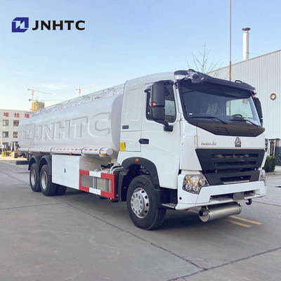 Sinotruk Howo A7 6x4 10 Wheel Fuel Tanker Truck Dengan 371hp Euro 2 Engine